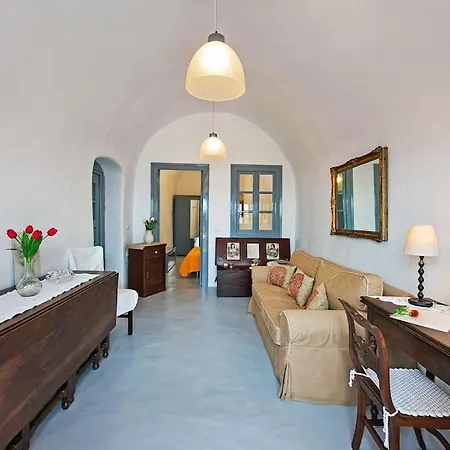 Breeze House * Oia